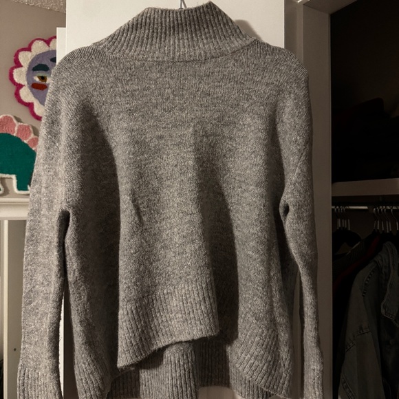 Oak + Fort Wool Blend Turtleneck Sweater - Picture 1 of 3